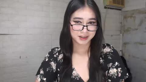 Snapshot of camela_star chatting on September 25, 5:05 pm camela_star online show from September 25, 5:05 pm