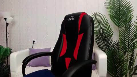 camelia_lillie online show from December 23, 1:36 am