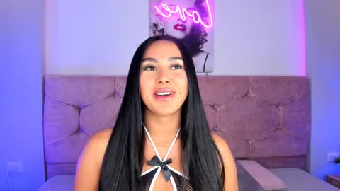 Snapshot of cameliaa_smiith chatting on January 26, 3:48 am Camelia Smith online show from January 26, 3:48 am