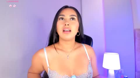 Snapshot of cameliaa_smiith chatting on February 11, 8:48 am Camelia Smith online show from February 11, 8:48 am