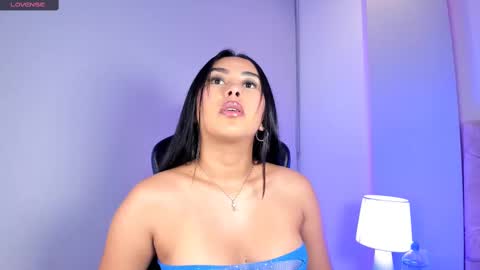 Snapshot of cameliaa_smiith chatting on February 20, 3:34 am Camelia Smith online show from February 20, 3:34 am