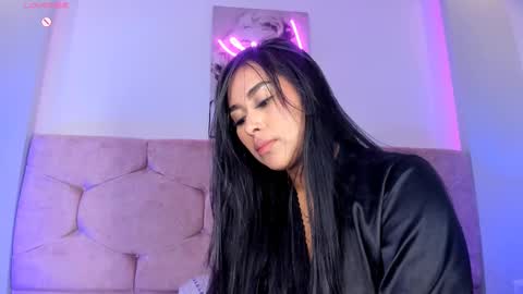Snapshot of cameliaa_smiith chatting on March 1, 10:55 am Camelia Smith online show from March 1, 10:55 am