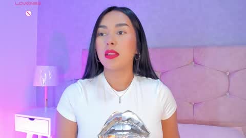 Snapshot of cameliaa_smiith chatting on September 13, 4:01 am Camelia Smith online show from September 13, 4:01 am