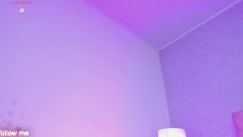 Snapshot of cameliaa_smiith chatting on November 22, 4:55 am Camelia Smith online show from November 22, 4:55 am