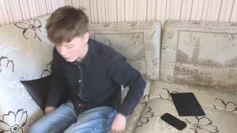 Snapshot of cameron_crowly chatting on January 18, 9:34 am Cameron online show from January 18, 9:34 am