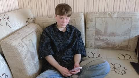 Snapshot of cameron_crowly chatting on February 7, 10:08 am Cameron online show from February 7, 10:08 am