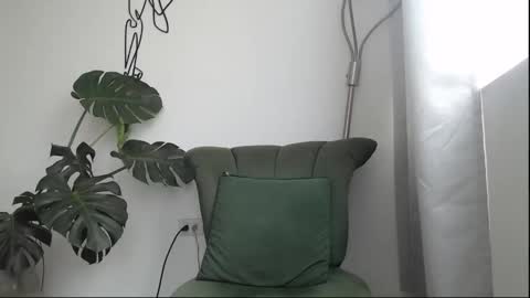 Snapshot of cameronboyx chatting on February 27, 9:48 pm Jose online show from February 27, 9:48 pm