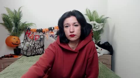 Snapshot of cameronenns chatting on October 28, 7:01 am Cameronenns online show from October 28, 7:01 am