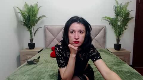 Snapshot of cameronenns chatting on November 15, 8:38 pm Cameronenns online show from November 15, 8:38 pm