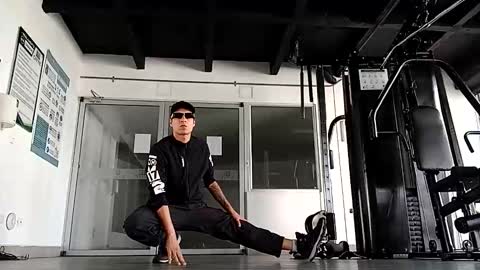 Snapshot of cameronsilverman chatting on March 29, 2:39 pm cameronsilverman online show from March 29, 2:39 pm