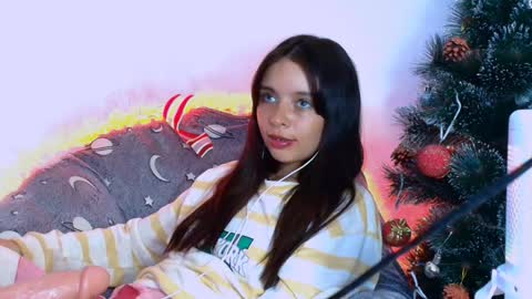 trini-1000 online show from December 10, 2:17 pm