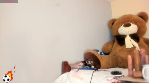 Snapshot of cami_hot_hair chatting on July 4, 4:18 am cami online show from July 4, 4:18 am