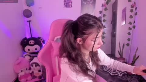 Snapshot of cami_mila99 chatting on October 16, 9:49 pm CAMI  online show from October 16, 9:49 pm