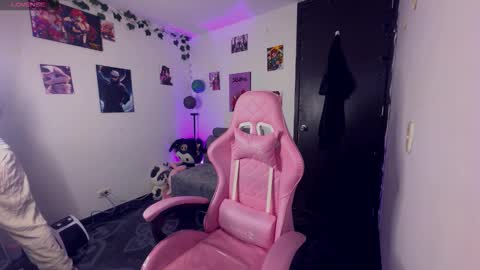 CAMI  online show from February 17, 5:37 am