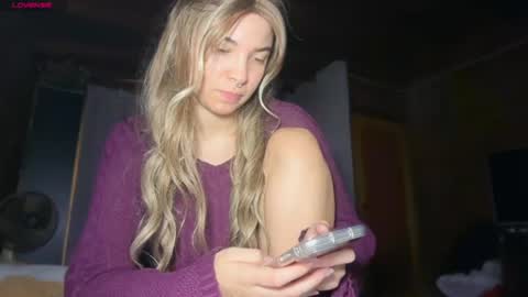 camii19y online show from June 9, 9:04 pm