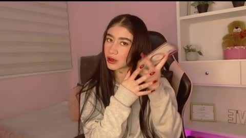 camila online show from April 21, 5:39 pm