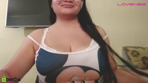 Snapshot of camiilahotxxx chatting on October 8, 7:55 pm Camila  online show from October 8, 7:55 pm