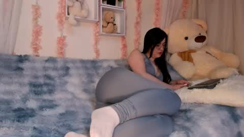 Camii Lopez online show from April 21, 1:42 am