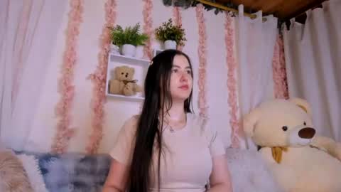 Snapshot of camiilalopee chatting on July 19, 10:46 pm Camii Lopez online show from July 19, 10:46 pm