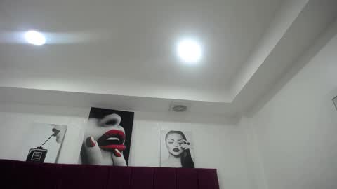 CamiilaReyes online show from September 18, 12:51 pm