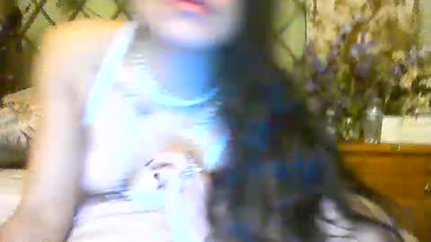 Snapshot of camila3cum chatting on July 18, 12:20 pm CamillaCum online show from July 18, 12:20 pm