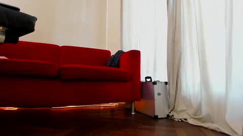 Cami online show from December 19, 5:29 pm