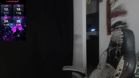 camila online show from December 18, 5:02 am