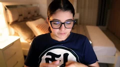 Snapshot of camila_buitrago chatting on September 22, 3:08 am Camila buitrago online show from September 22, 3:08 am