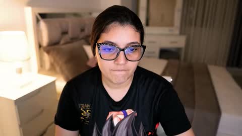 Camila buitrago online show from November 15, 3:15 am