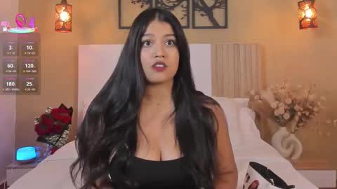 Snapshot of camila_bustamante_ chatting on October 15, 7:36 pm camila_bustamante_ online show from October 15, 7:36 pm