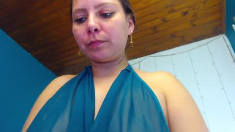 Snapshot of camila_delarosa chatting on January 21, 4:27 pm camila online show from January 21, 4:27 pm