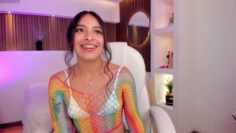 Snapshot of camila_dupont chatting on January 24, 10:08 pm Camila online show from January 24, 10:08 pm