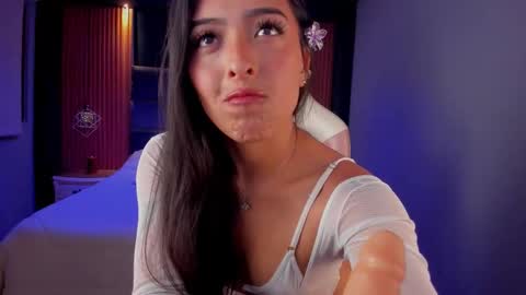 Snapshot of camila_dupont chatting on October 11, 4:01 am Camila online show from October 11, 4:01 am