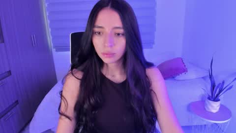  C A M I  online show from February 21, 10:33 pm