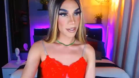 Snapshot of camila_hoottie chatting on January 26, 3:27 am Camila online show from January 26, 3:27 am