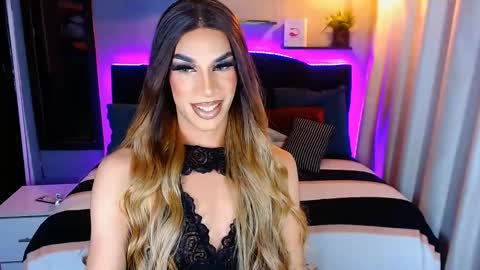 Snapshot of camila_hoottie chatting on January 28, 3:04 am Camila online show from January 28, 3:04 am