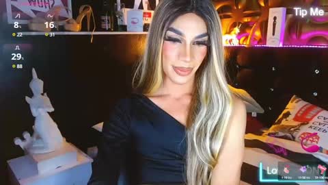 Snapshot of camila_hoottie chatting on February 10, 7:47 am Camila online show from February 10, 7:47 am