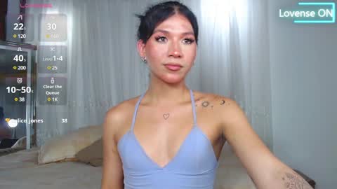 Cami vazques online show from March 7, 3:19 am