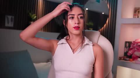 camila_martinez9 online show from September 17, 11:34 am