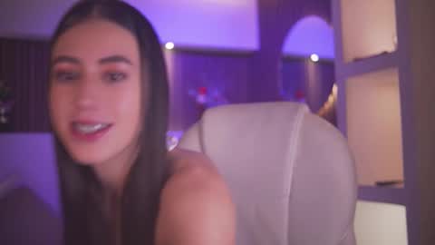 camila_martinez9 online show from December 4, 12:14 pm