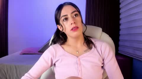 camila_martinez9 online show from April 23, 11:31 am