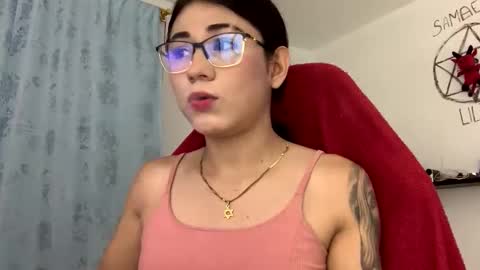 Snapshot of camila_trans19 chatting on November 22, 6:29 pm Camila online show from November 22, 6:29 pm