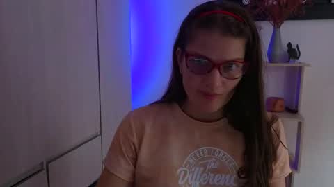 Snapshot of camila_ventura chatting on November 16, 8:36 pm Camila ventura online show from November 16, 8:36 pm