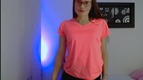 Snapshot of camila_ventura chatting on May 6, 2:44 pm Camila ventura online show from May 6, 2:44 pm