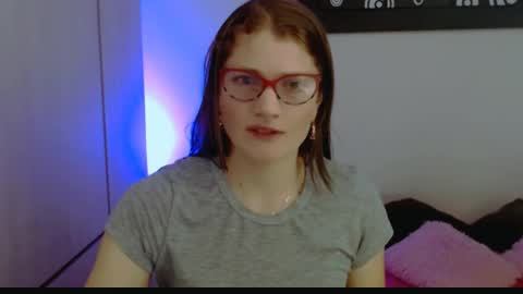 Snapshot of camila_ventura chatting on May 11, 1:06 pm Camila ventura online show from May 11, 1:06 pm