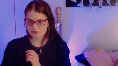 Snapshot of camila_ventura chatting on June 24, 1:43 pm Camila ventura online show from June 24, 1:43 pm