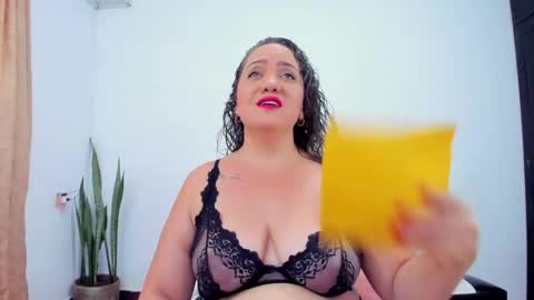 camilaa foxxx online show from April 18, 7:58 pm