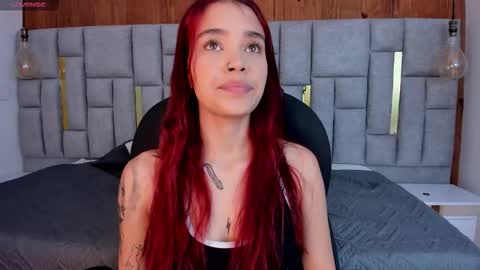 camilaa_smith_ online show from March 1, 8:00 pm