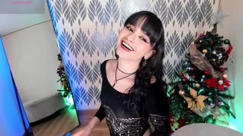 Snapshot of camilaandrade_ chatting on December 30, 11:15 am Cami  online show from December 30, 11:15 am