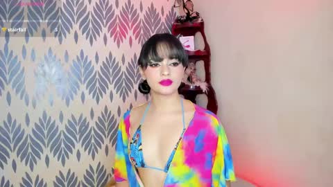 Snapshot of camilaandrade_ chatting on February 22, 11:35 am Cami  online show from February 22, 11:35 am